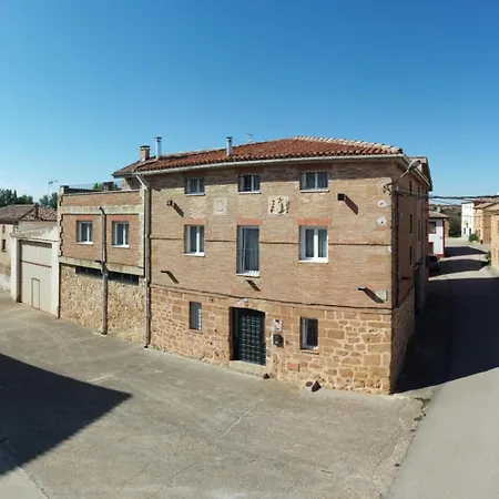 Holiday home Laremilia