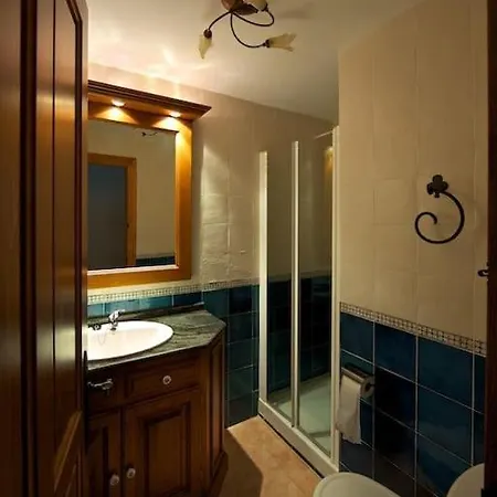 Laremilia Barrio de Diaz Ruiz