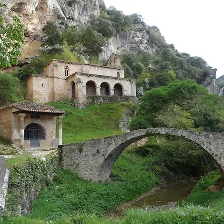 Laremilia Barrio de Diaz Ruiz